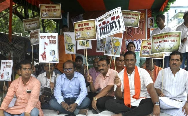 बंगाल : मुख्यमंत्री आवास तक पहुंचा कट मनी का मुद्दा, भाजपा ने किया जोरदार प्रदर्शन