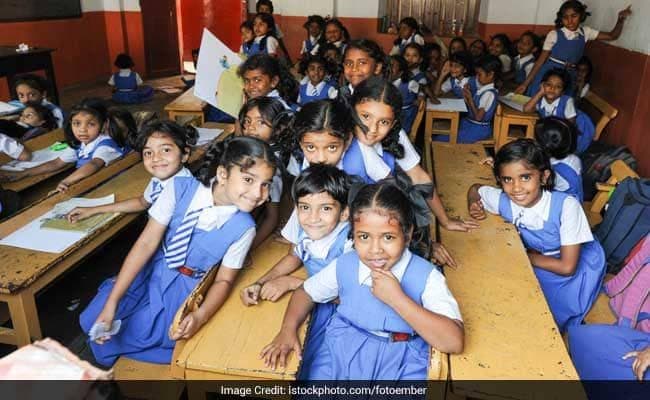 सामान्य वर्ग के आर्थिक रूप से पिछड़ों को 10 % आरक्षण