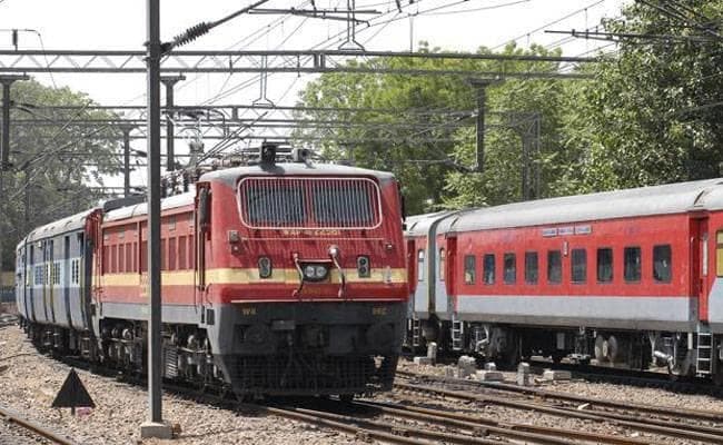 कई ट्रेनों की समय सारिणी में परिवर्तन