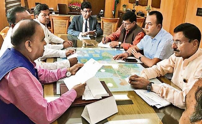 दक्षिण-पूर्व रेलवे का जोनल ऑफिस रांची में खोलने की मांग, रायपुर में भी ट्रेन ठहराव की मांग