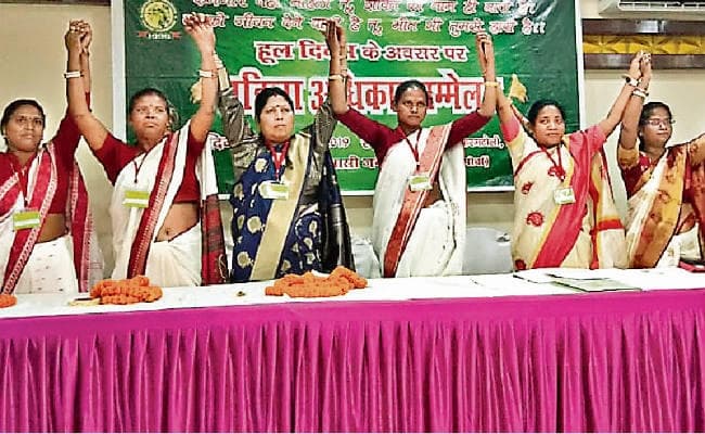 रांची : फूलो-झानो के संघर्ष से प्रेरणा लें आज की महिलाएं