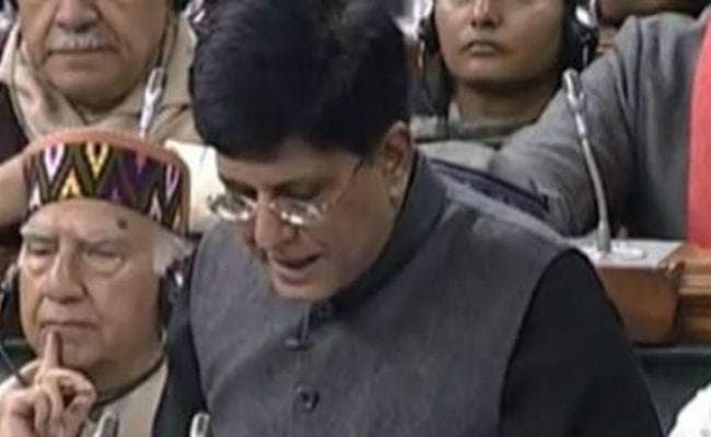 सोनिया गांधी के आरोप पर रेल मंत्री पीयूष गोयल का पलटवार, कही ये बात