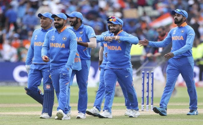 ऋषभ को अपने क्षेत्ररक्षण में सुधार करना होगा : क्षेत्ररक्षण कोच श्रीधर