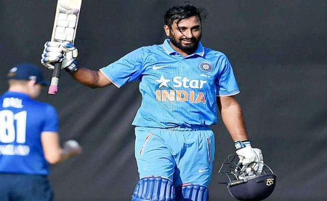 प्रतिभाशाली होने के बावजूद कैरियर को परवान नहीं चढ़ा सके अंबाती रायुडू