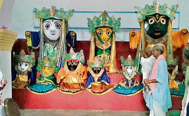 नेत्रदान अनुष्ठान के बाद सर्वसुलभ हुए भगवान, रथयात्रा आज, मौसीबाड़ी जायेंगे भगवान जगन्नाथ