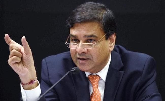 राजन की राह पर उर्जित पटेल : डूबे हुए कर्ज की स्थिति पर सरकार, बैंक और नियामक पर साधा निशाना
