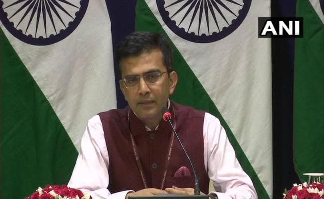 भारत-पाक के बीच करतार कॉरिडोर पर 14 को बातचीत, हाफिज सईद के खिलाफ कार्रवाई महज दिखावा : रवीश कुमार