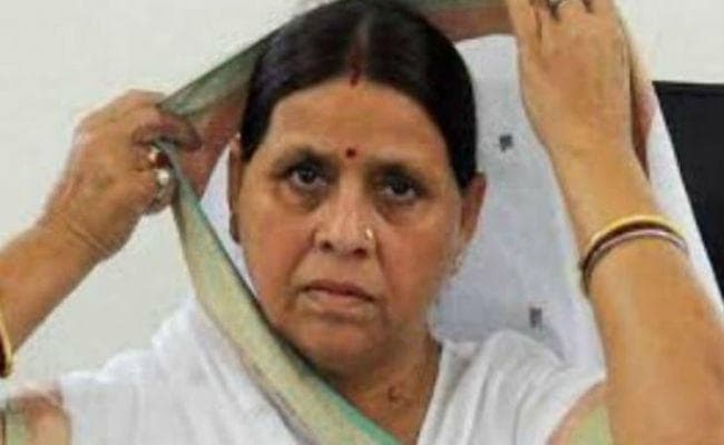 पटना : एइएस से मरने वालों की खबर भी छिपा रही है सरकार : राबड़ी देवी