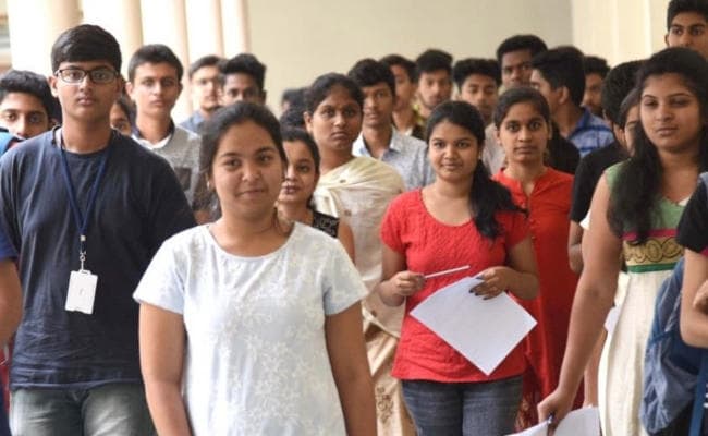 Budget 2019 : युवाओं के लिए नयी राष्ट्रीय शिक्षा नीति लायेगी सरकार, शुरू होगा ‘स्टडी इन इंडिया’ प्रोग्राम