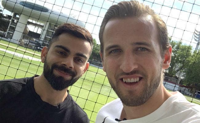 VIDEO : गोल्डन बूट विजेता इंग्लैंड के फुटबॉल स्टार हैरी केन ने कप्‍तान कोहली के साथ खेला क्रिकेट