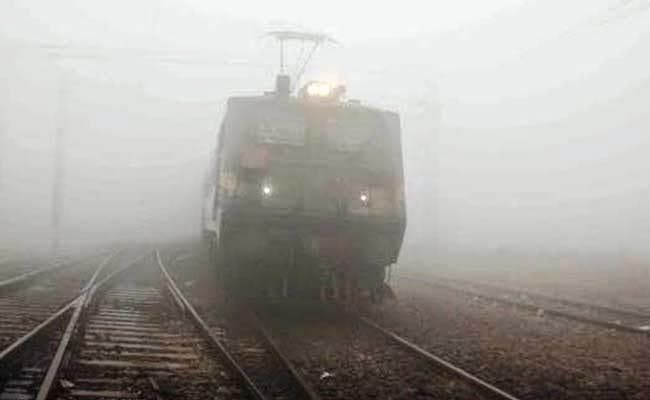 आज मध्य रात्रि से 13 घंटे के लिए बंद रहेगी बारासात-दमदम में ट्रेन सेवा