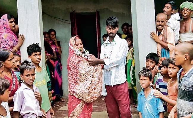 गया : लड़की पहुंची प्रेमी के घर, शादी के लिए अड़ी, झुके लड़केवाले