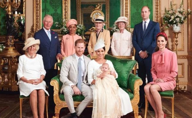 निजी समारोह में हुआ प्रिंस हैरी और मेगन के पुत्र आर्ची का नामकरण संस्कार