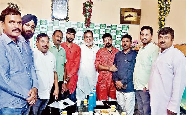 रांची : भाजपा नेता प्रेम व झामुमो के अरुण मंडल जदयू में शामिल