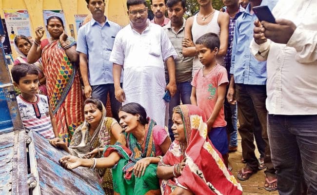 लालगंज नगर : पोखर में डूबने से चाचा-भतीजे की मौत