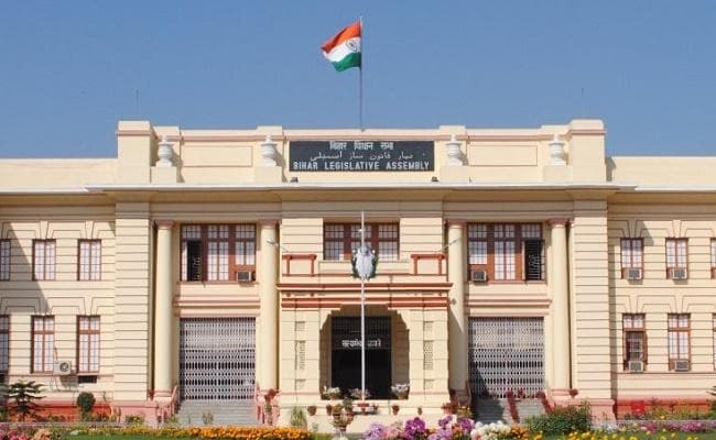 बिहार विधानमंडल : मॉनसून सत्र का 7वां दिन, तेजस्वी की वापसी से विपक्ष हुआ मजबूत!