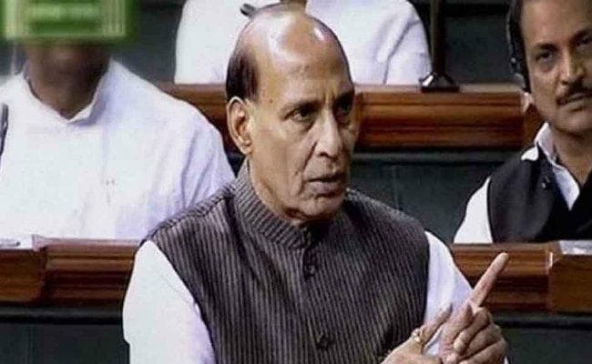 लोकसभा में राजनाथ सिंह बोले- कर्नाटक में इस्तीफों से हमारा कोई लेना-देना नहीं, राहुल गांधी पर कसा तंज