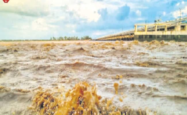 इंद्रपुरी बराज पर 23903 क्यूसेक पानी उपलब्ध