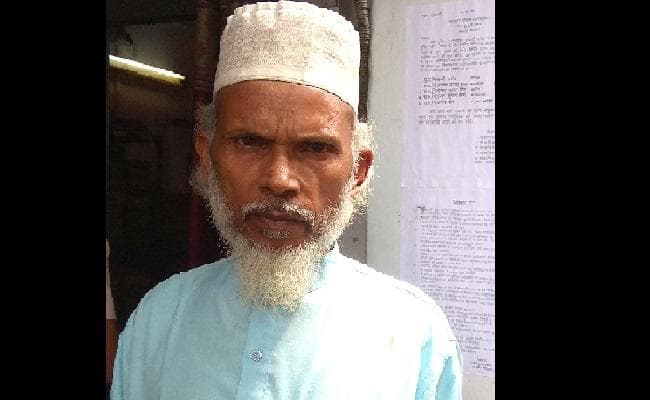 शराब के नशे में हाजी से मारपीट, दो युवकों की सूझ- बूझ से बची जान