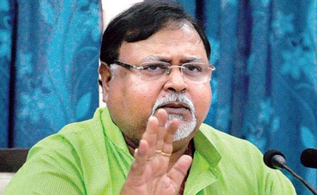 बंगाल में आठवीं कक्षा की पुस्तक में शहीद खुदीराम बोस को बताया आतंकी