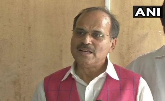 डीके शिवकुमार को होटल मेंं जाने से रोके जाने पर बोली कांग्रेस - महाराष्ट्र में मार्शल लॉ जैसी स्थिति