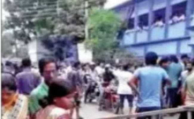 ‘जय श्री राम’ बोलने पर स्कूल में घुस कर छात्रों को पीटा, अभिभावकों पर लाठीचार्ज