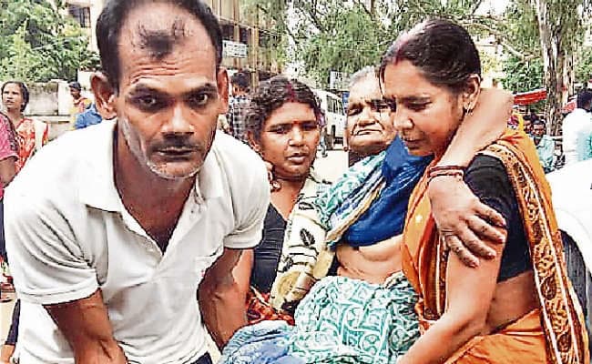 रांची : रिम्स में एसीबी जांच के खिलाफ बढ़ा आक्रोश, डॉ विद्यापति ने भी दिया वीआरएस का आवेदन