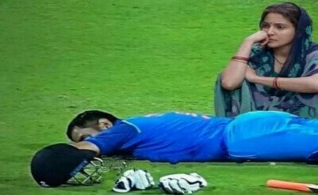 IND vs NZ: न्यूजीलैंड ने गिराए टीम इंडिया के ताबड़तोड़ विकेट, इधर सोशल मीडिया पर शेयर हो रहे थे मीम्स