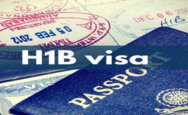 भारतीय आइटी पेशेवरों के लिए खुशखबरी! अमेरिकी संसद ने ग्रीन कार्ड पर लगायी गयी सीमा हटायी