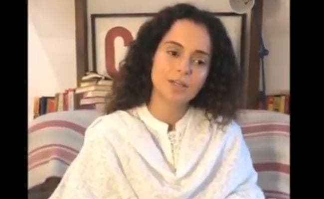 कंगना-पत्रकार बहस : एक्ट्रेस ने शेयर किया वीडियो, बोलीं- प्लीज मुझे बैन करो…क्योंकि मैं नहीं चाहती कि…
