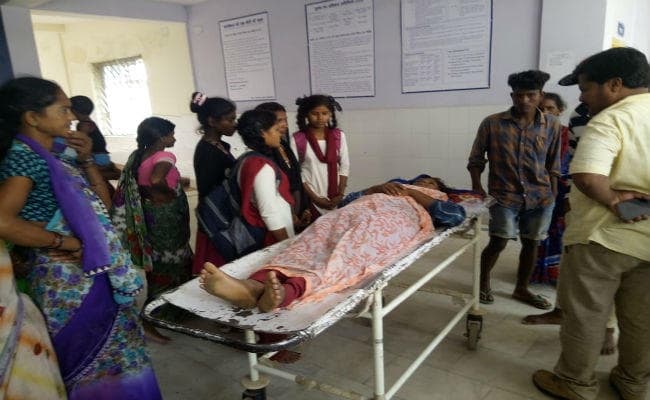 पत्नी ने ससुराल जाने से किया इंकार तो, पति ने ब्लेड से रेत दिया गला