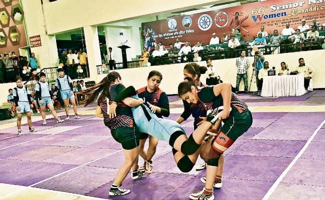 66वीं राष्ट्रीय सीनियर महिला कबड्डी: बिहार की टीम ने जीत से किया आगाज