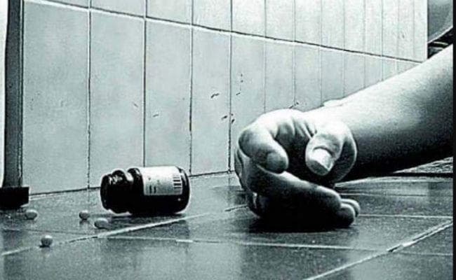 हाजीपुर : दो युवतियों में था संबंध, एक की हुई शादी, तो दूसरी ने जहर खा कर ली खुदकुशी