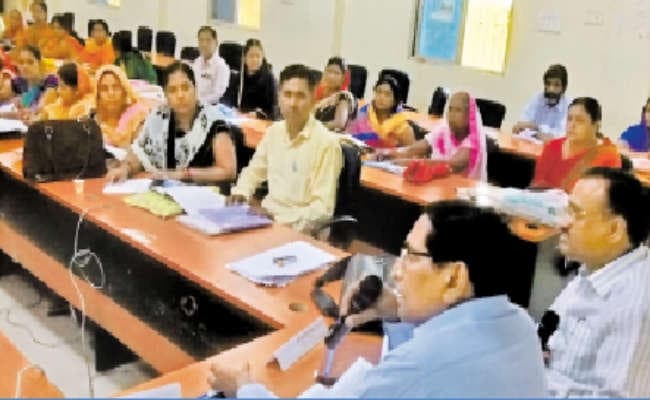 सुनी पड़ीं ग्राम कचहरियां अब होंगी गुलजार