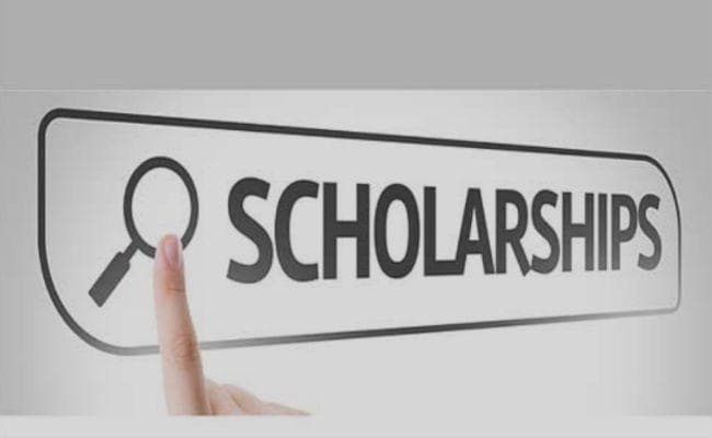 एचडीएफसी बैंक एजुकेशनल क्राइसिस सपोर्ट स्कॉलरशिप, आर्थिक रुप से कमजोर छात्रों को मिलेगी ये सुविधा