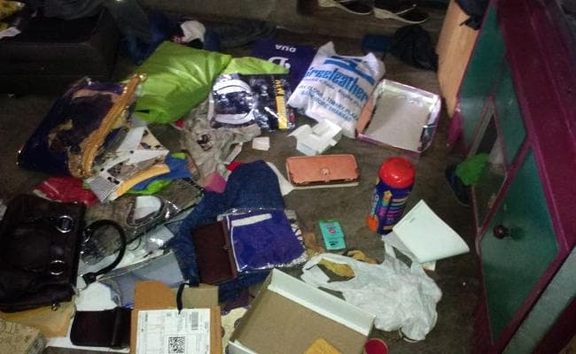 धनबाद : जेवीएम नेता की पोती को बंधक बनाकर डकैतों ने ढाई लाख रुपये लूटे, दो हिरासत में