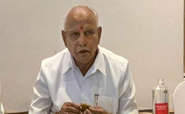 कर्नाटक संकट : बीएस येदियुरप्पा ने कहा, सोमवार को विश्वासमत हासिल करने के लिए कुमारस्वामी पर दबाव डालेगी भाजपा
