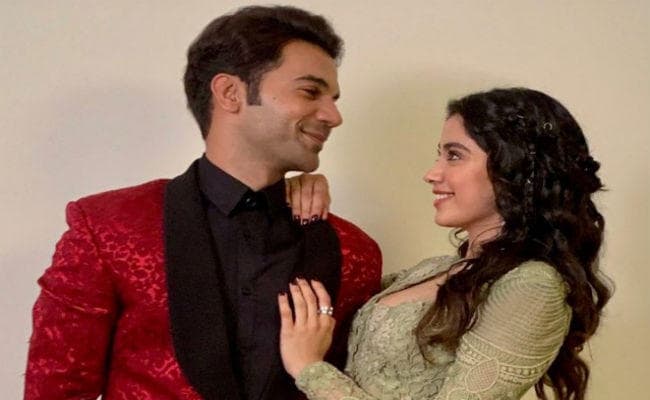 Roohi Afza में को-स्टार जाह्नवी की राजकुमार राव ने ऐसे की तारीफ