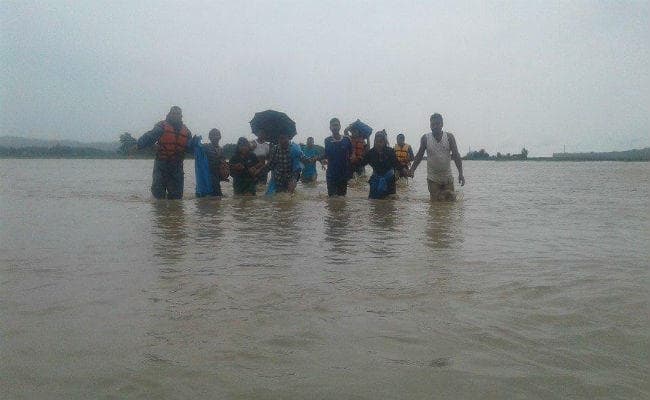 नेपाल में बाढ़ः अब तक 43 की मौत और 24 लापता, लैंडस्लाइड में 20 गंभीर रूप से घायल
