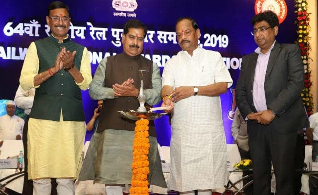 न्यू इंडिया के निर्माण में भारतीय रेल की महत्वपूर्ण भूमिका : रघुवर दास