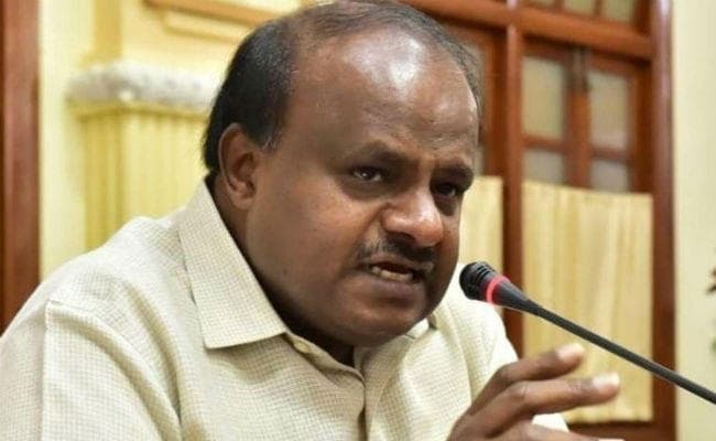 कर्नाटक ''संकट'': 18 जुलाई को होगा कुमारस्वामी सरकार का शक्ति परीक्षण, बागी विधायकों ने बताया जान का खतरा