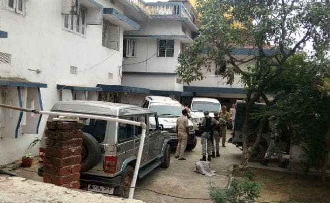 रांची : कई जगहों पर एटीएस व सीआईडी का छापा, साइबर अपराध के मामले में दर्जनों हिरासत में