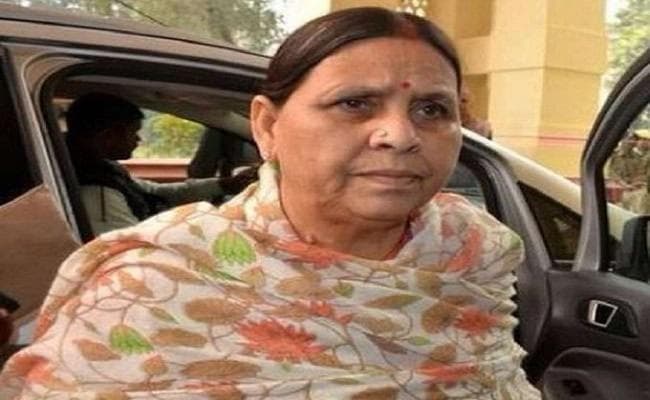 Flood in Bihar : राबड़ी का ट्वीट, कहा- बाढ़ पीड़ित चूहा खाने को मजबूर