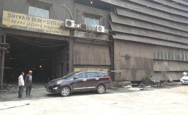 Jharkhand : शिवम स्टील के विभिन्न ठिकानों पर आयकर का छापा, कोलकाता की टीम कर रही जांच