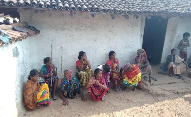 Ranchi : बेड़ो में आधी रात को घर में घुसकर युवती की गला रेतकर हत्या