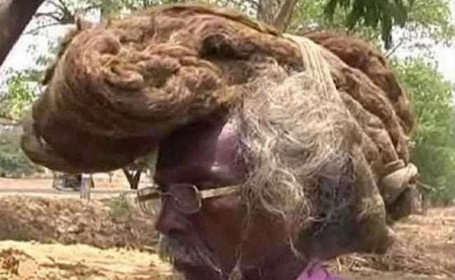 अनोखी जटा के कारण बाबा के नाम से मशहूर हो गये बिहार के मुंगेर में रहने वाले सकल देव टुड्डू