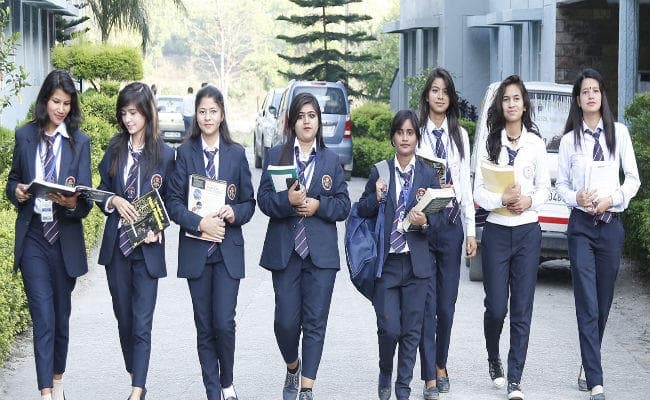 IIM Indore की कक्षाओं में बढ़ी आधी आबादी की तादाद, यह है नया Sex Ratio