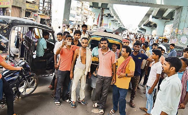 पटना : युवकों ने की एक दर्जन टेंपो चालकों की पिटाई