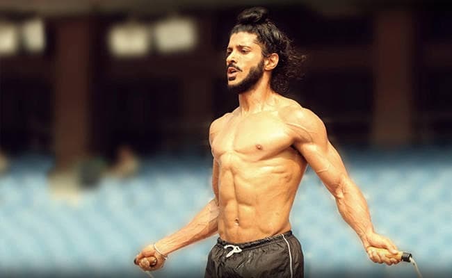 "तूफान" मचाने को तैयार फरहान