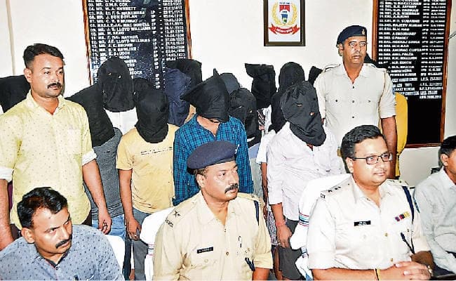 रांची : लॉटरी में इनाम देने के नाम पर 50 लाख से अधिक ठग चुके हैं आरोपी